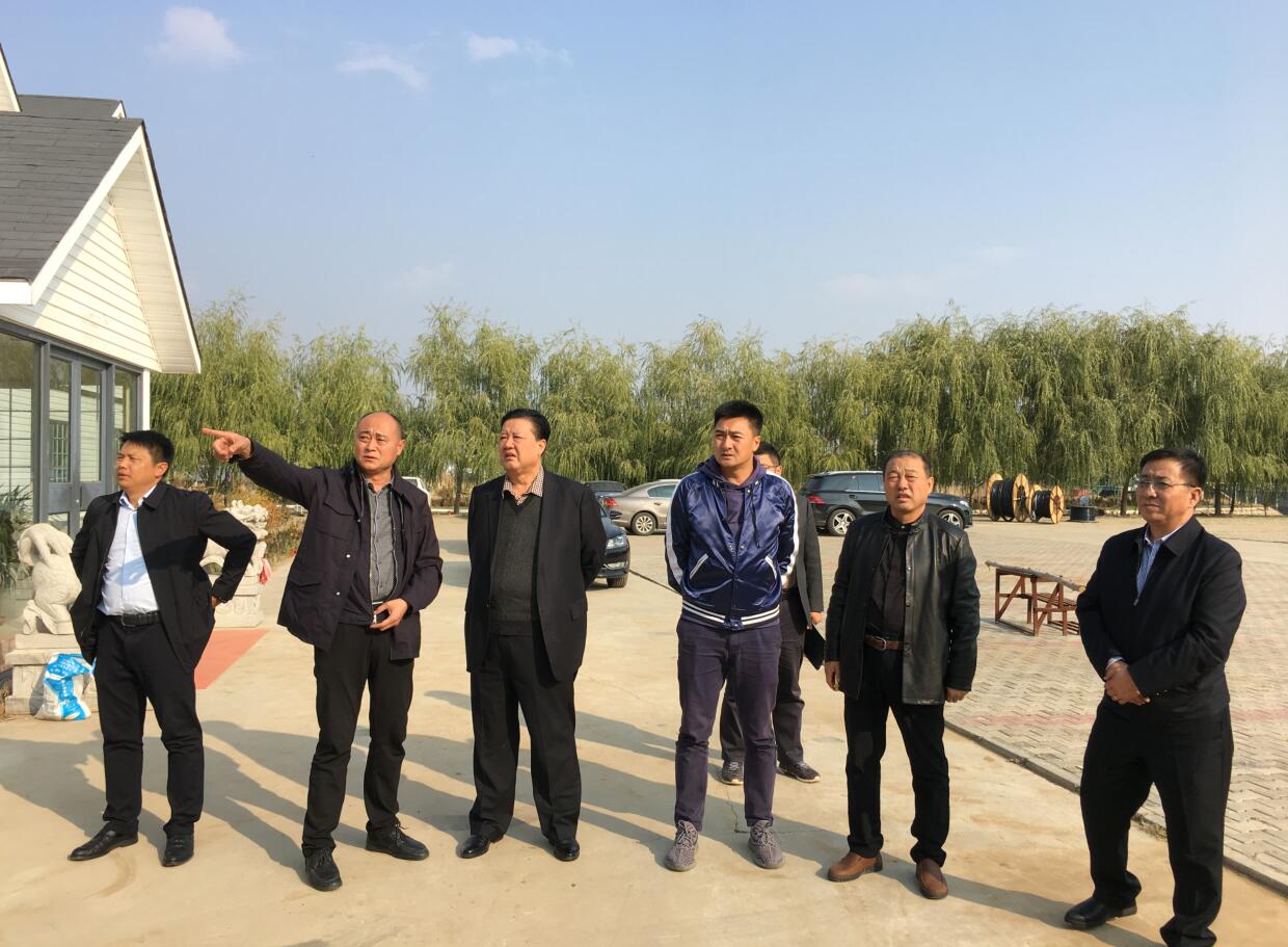 信息對接，充分發(fā)揮協(xié)會(huì)服務(wù)引領(lǐng)作用